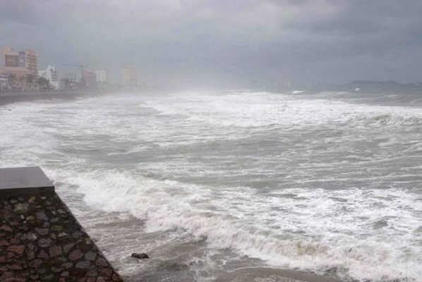 Fin e inicio de semana lluvioso se espera para Mazatlán 