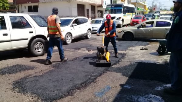 Obras P Blicas Atiende Problem Tica De Bacheo En Tres Diferentes